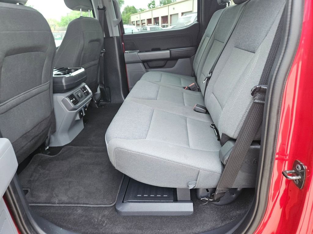 Used 2025 Ford F150 XLT w/ Equipment Group 301A Standard AWD/4WD image 27