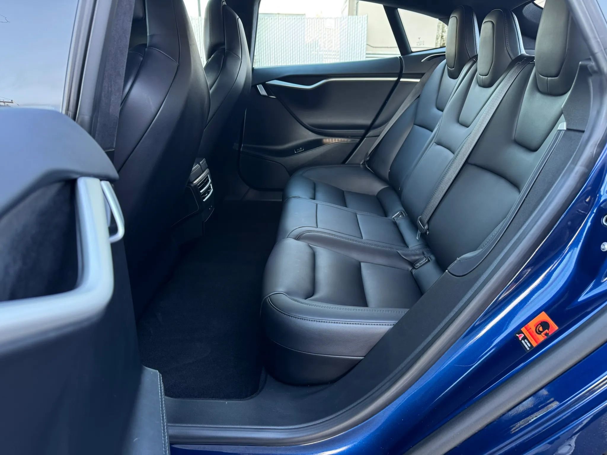 Used 2017 Tesla Model S 75D AWD/4WD image 38