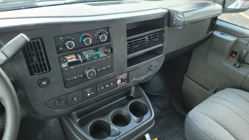 New 2025 Chevrolet Express 2500 w/ Communications Package RWD image 22