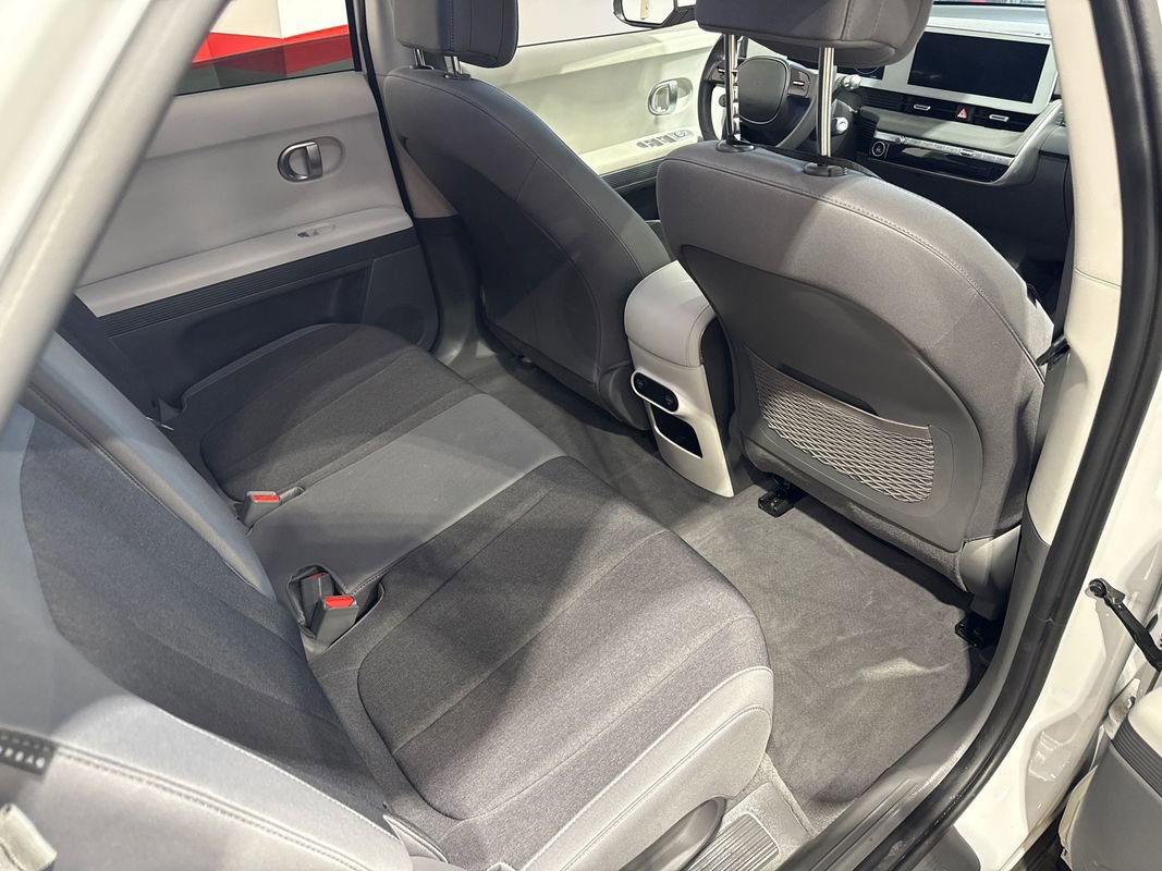 Used 2024 Hyundai Ioniq 5 SE image 92