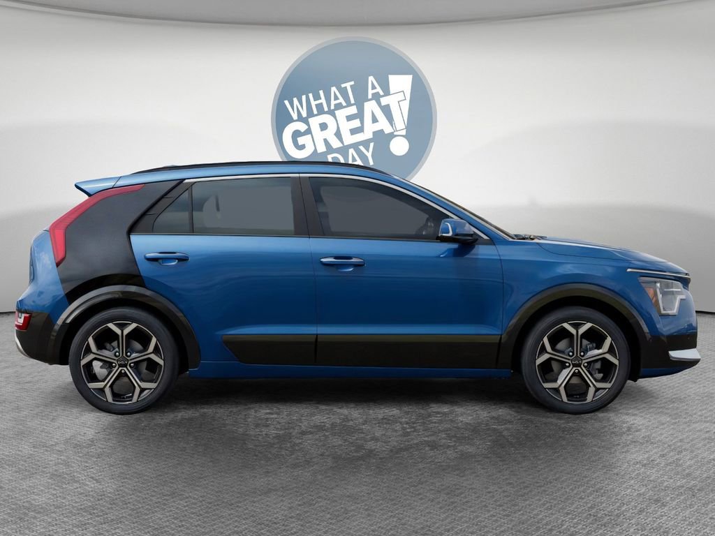 New 2025 Kia Niro SX Touring image 7