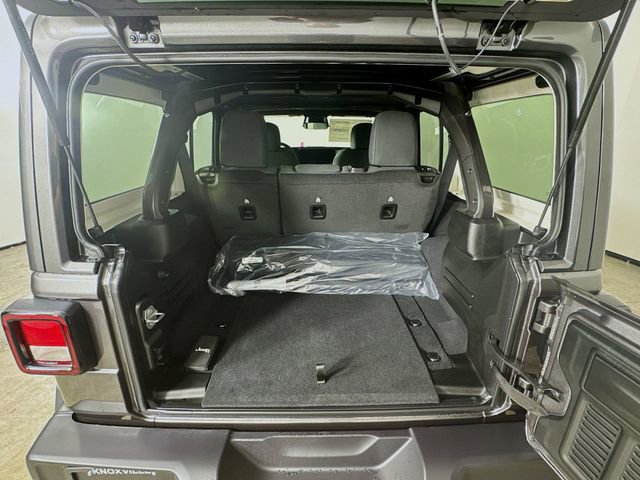 New 2026 Jeep Wrangler Unlimited Sport image 27