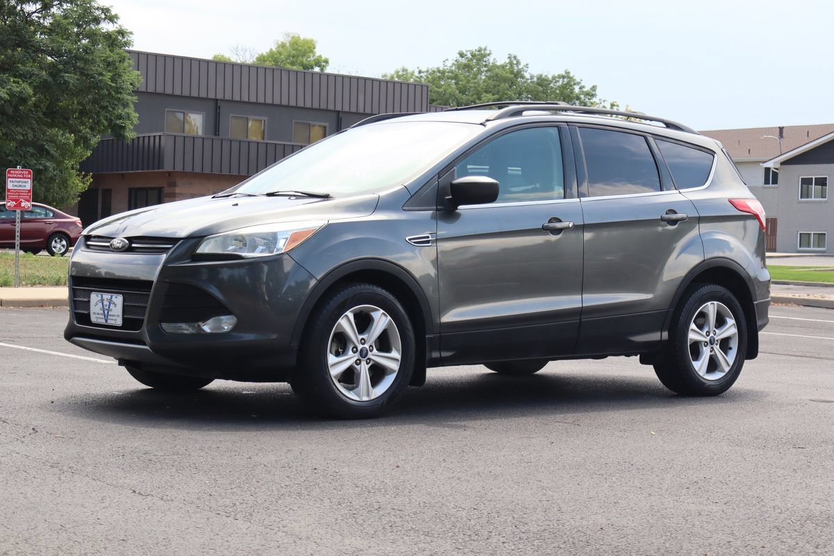 Used 2016 Ford Escape SE w/ SE Leather Comfort Package AWD/4WD image 11