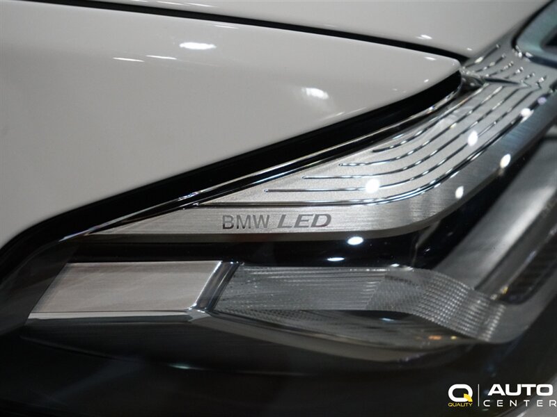 Used 2021 BMW 540i xDrive w/ Premium Package AWD/4WD image 4