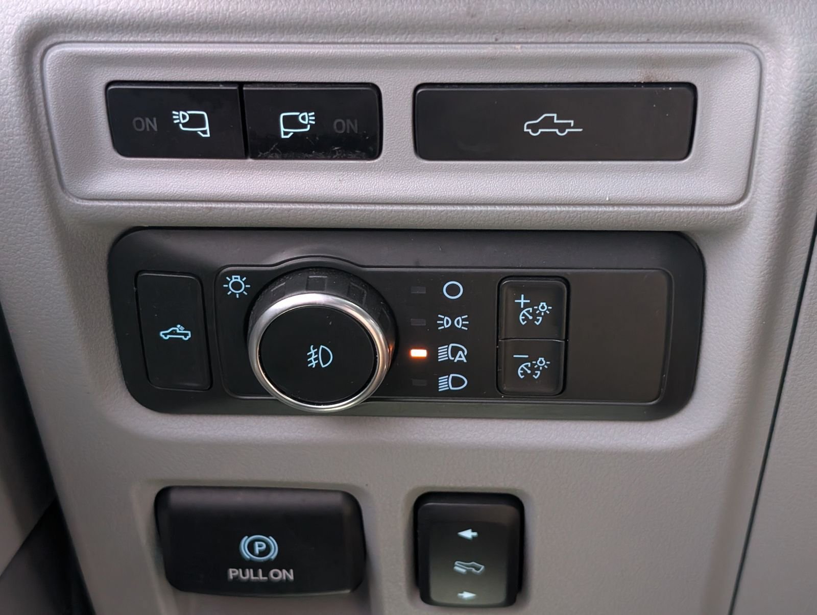 Used 2022 Ford F150 Limited AWD/4WD image 28