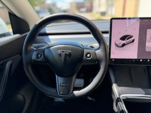 Used 2022 Tesla Model Y Performance AWD/4WD image 34