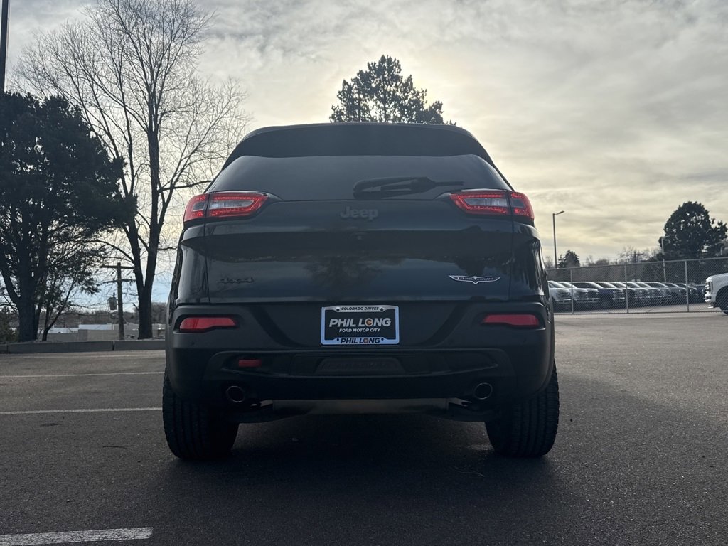 Used 2016 Jeep Cherokee Trailhawk w/ Comfort/Convenience Group image 5