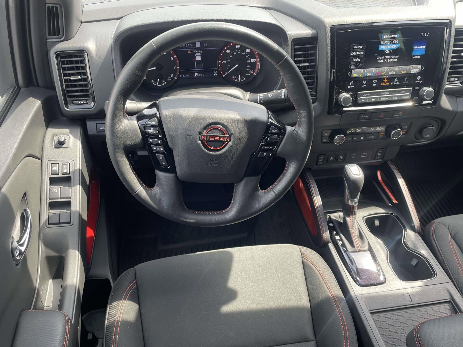 Used 2023 Nissan Frontier PRO-4X w/ Pro Convenience Package image 11