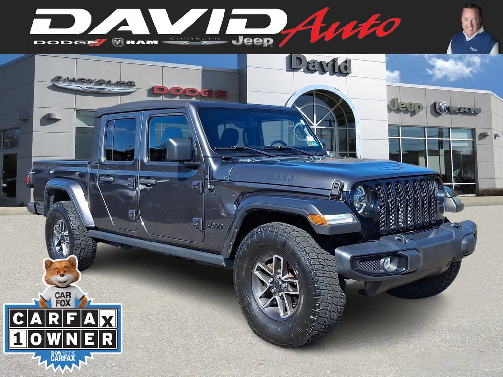 Used 2022 Jeep Gladiator Willys AWD/4WD image 1