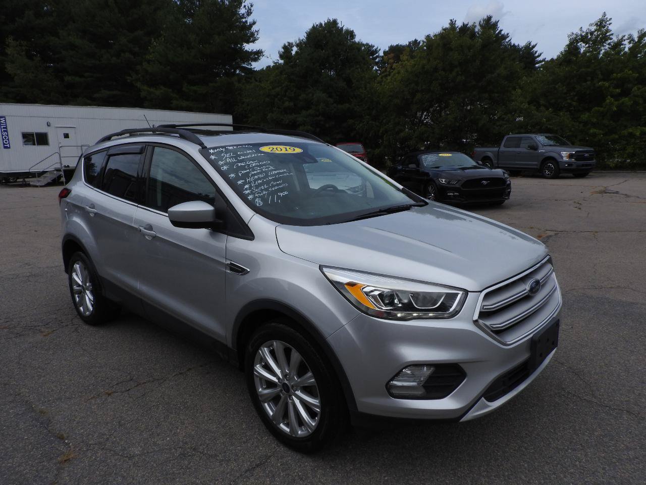 Used 2019 Ford Escape SEL AWD/4WD image 3