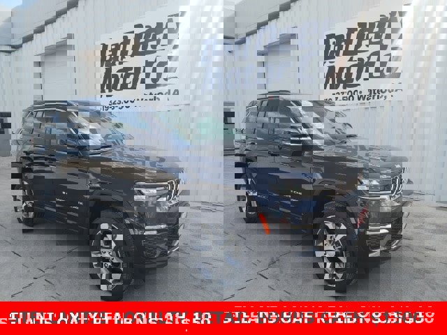 New 2025 Jeep Grand Cherokee Limited image 1