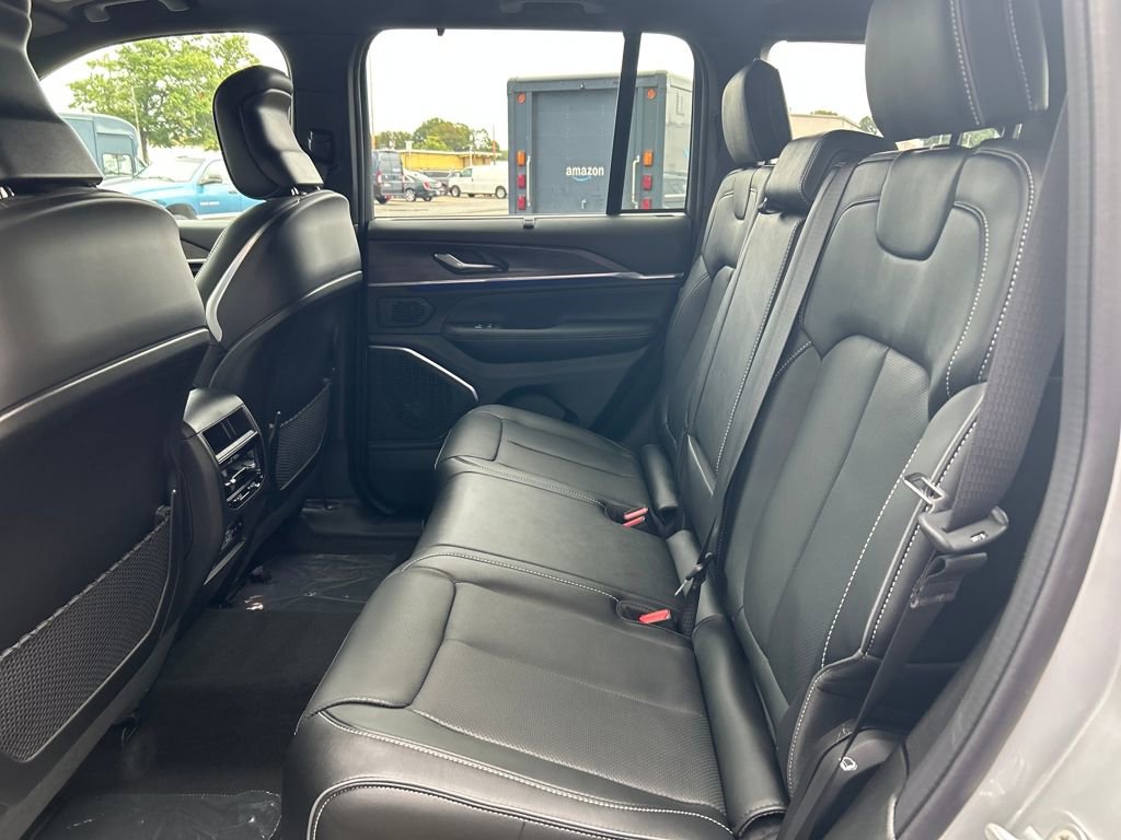 New 2025 Jeep Grand Cherokee Overland w/ Adv Protech Group III image 26