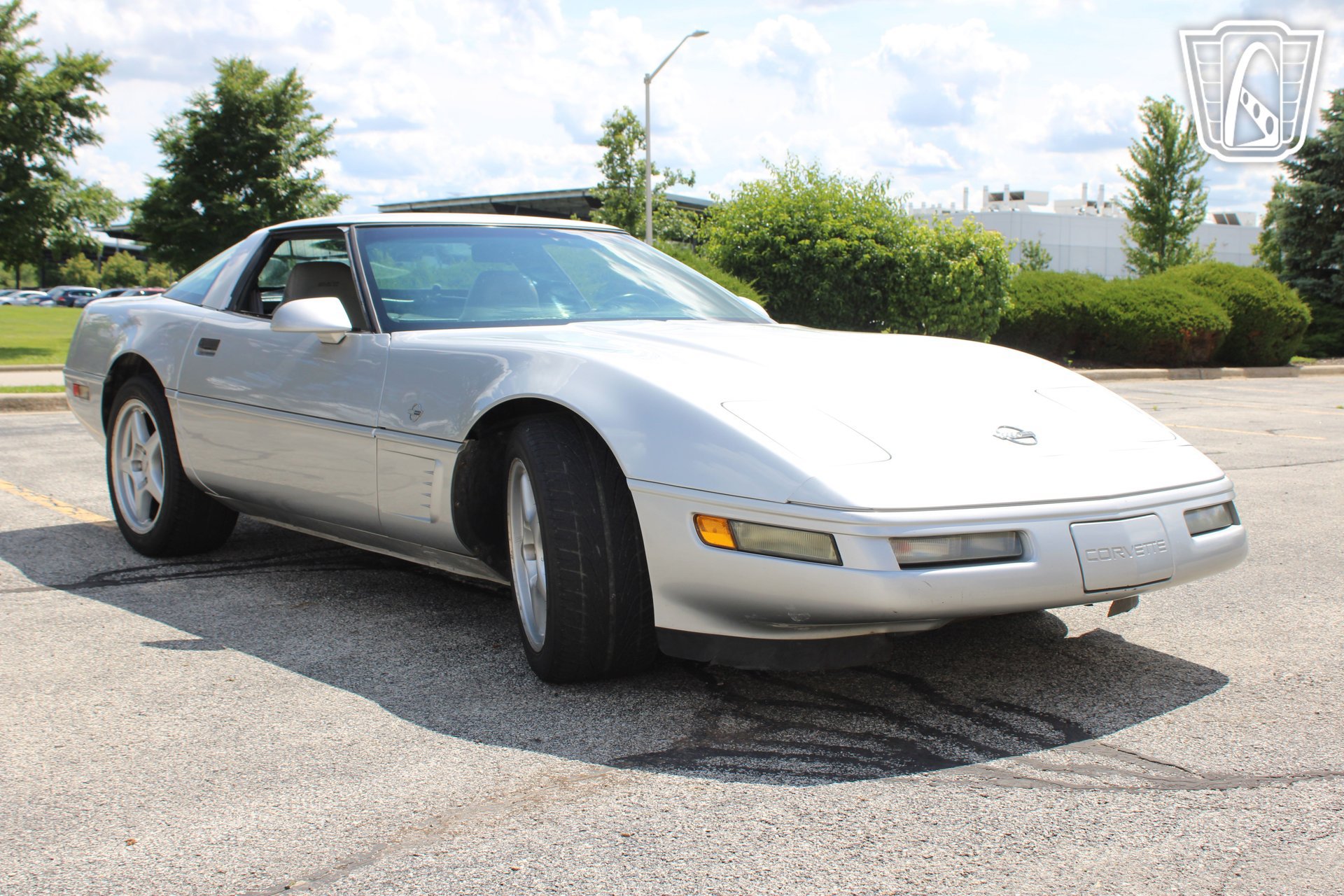 Used 1996 Chevrolet Corvette Coupe RWD image 2