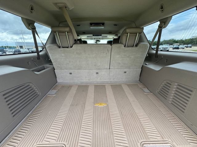Used 2015 Chevrolet Suburban LTZ image 31
