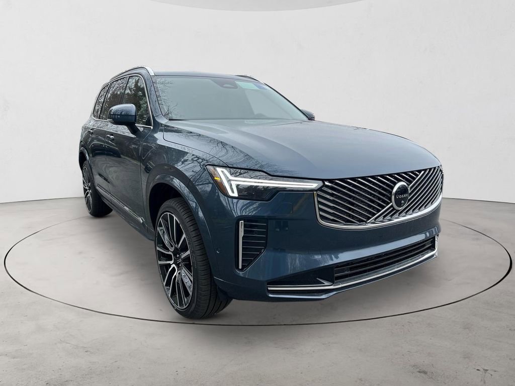 New 2026 Volvo XC90 B6 Plus w/ Protection Package Premier AWD/4WD image 7