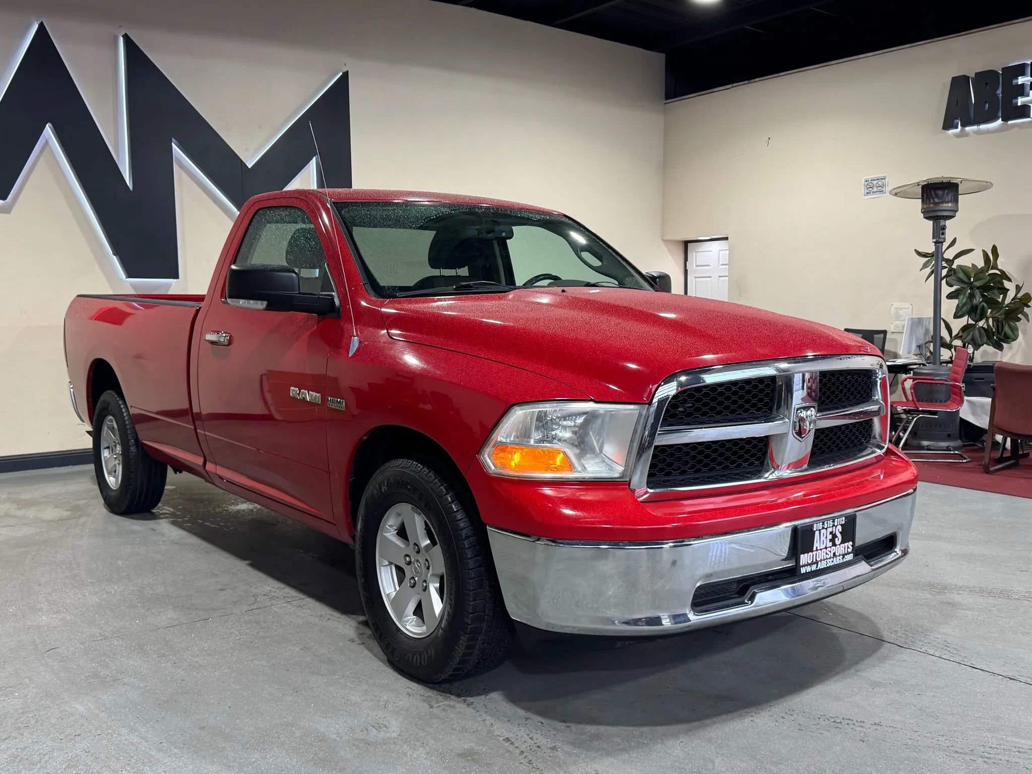 Used 2010 Dodge Ram 1500 Truck SLT w/ Luxury Group image 3