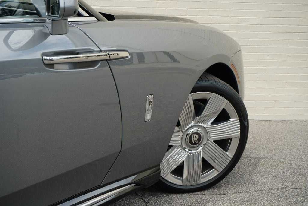 Certified 2024 Rolls-Royce Spectre w/ Spectre Launch Package image 21