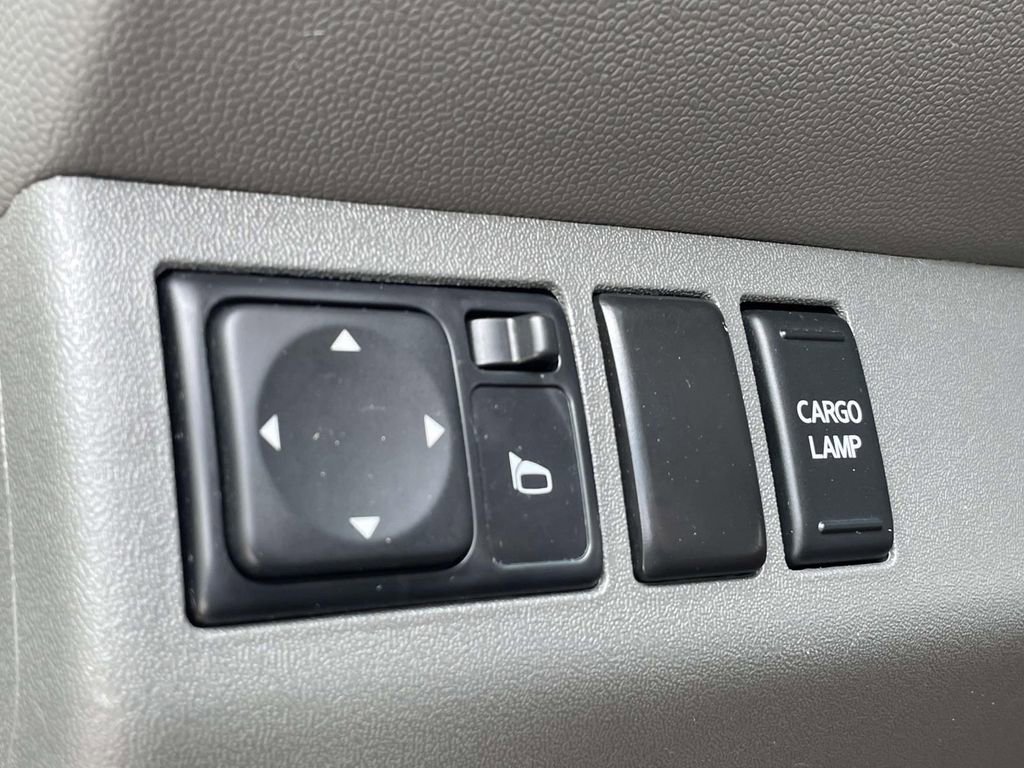 Used 2020 Nissan Frontier SV w/ Midnight Edition Floor Mats RWD image 28