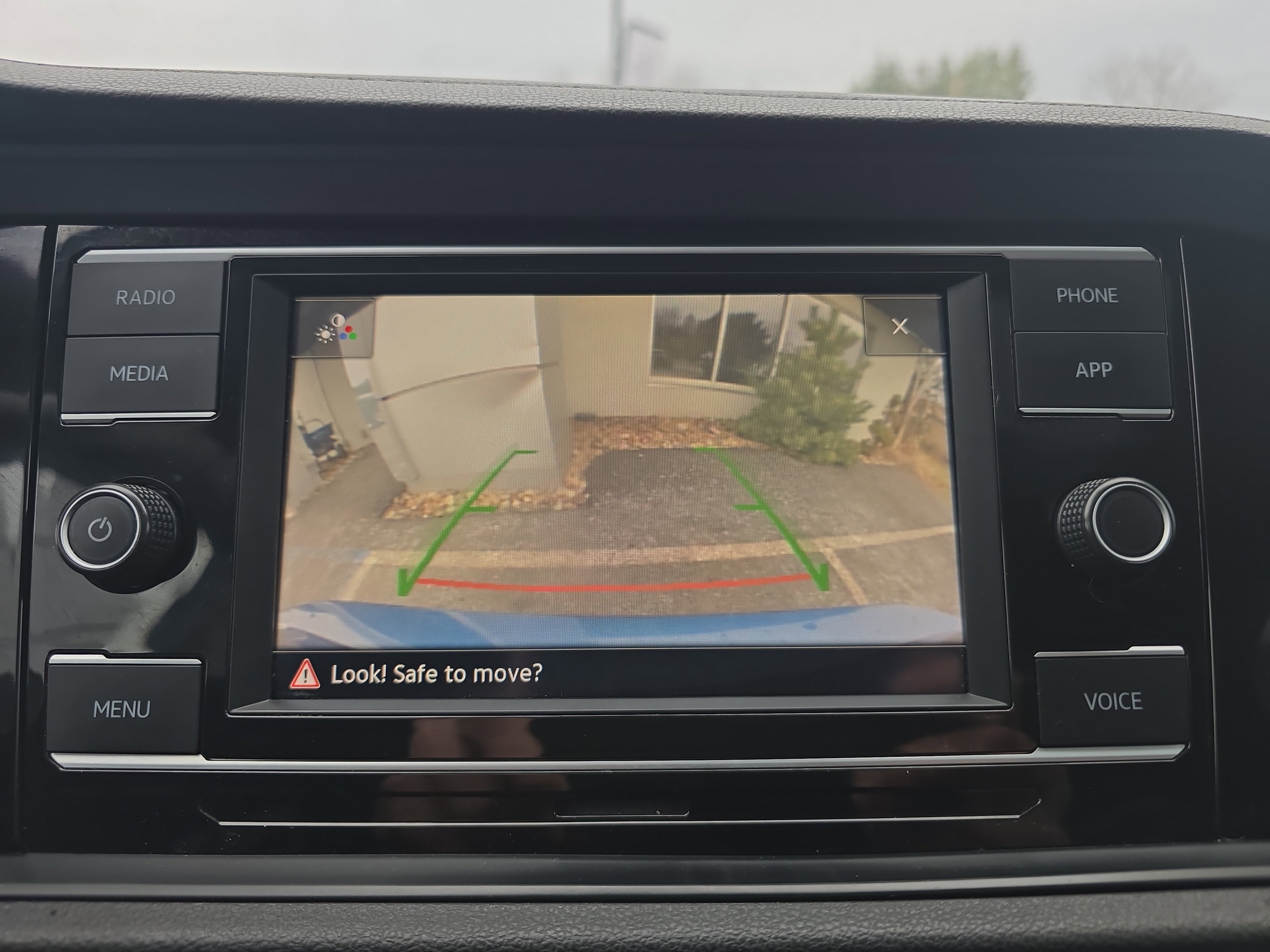 Used 2022 Volkswagen Jetta SE FWD image 28