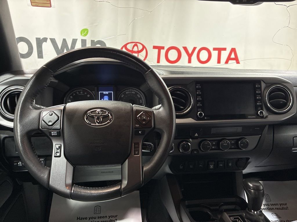 Used 2022 Toyota Tacoma TRD Sport w/ Technology Package image 21