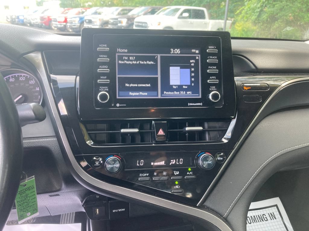 Used 2023 Toyota Camry SE FWD image 23