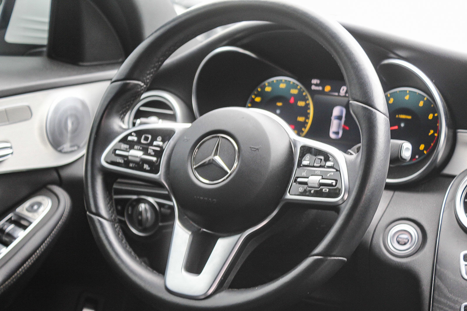 Used 2021 Mercedes-Benz C 300 Sedan image 15