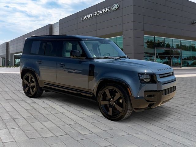 Used 2026 Land Rover Defender 110 X-Dynamic SE AWD/4WD image 7