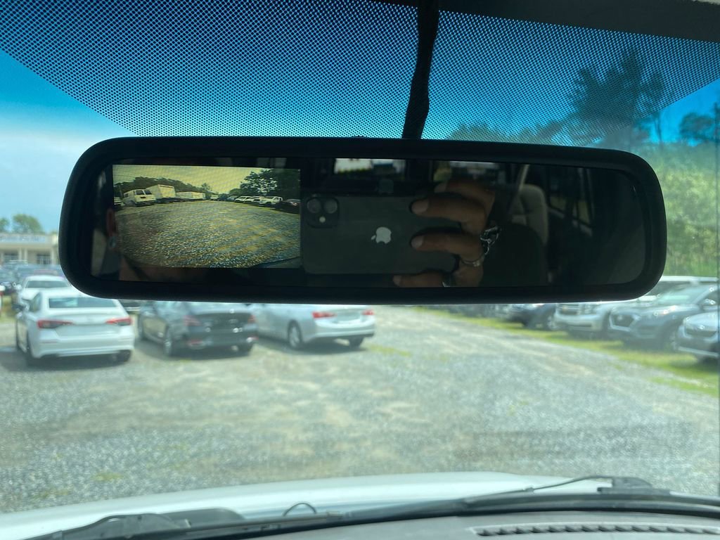 Used 2020 Chevrolet Express 2500 LS w/ Driver Convenience Package image 21