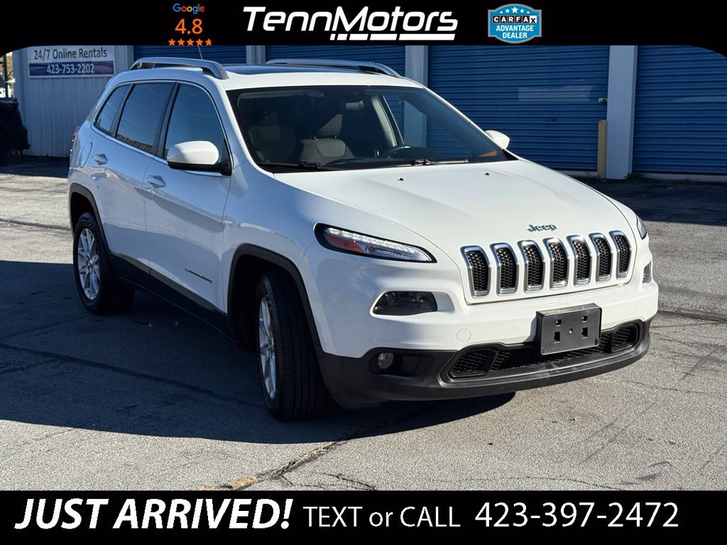 Used 2015 Jeep Cherokee Latitude w/ Comfort/Convenience Group FWD image 3