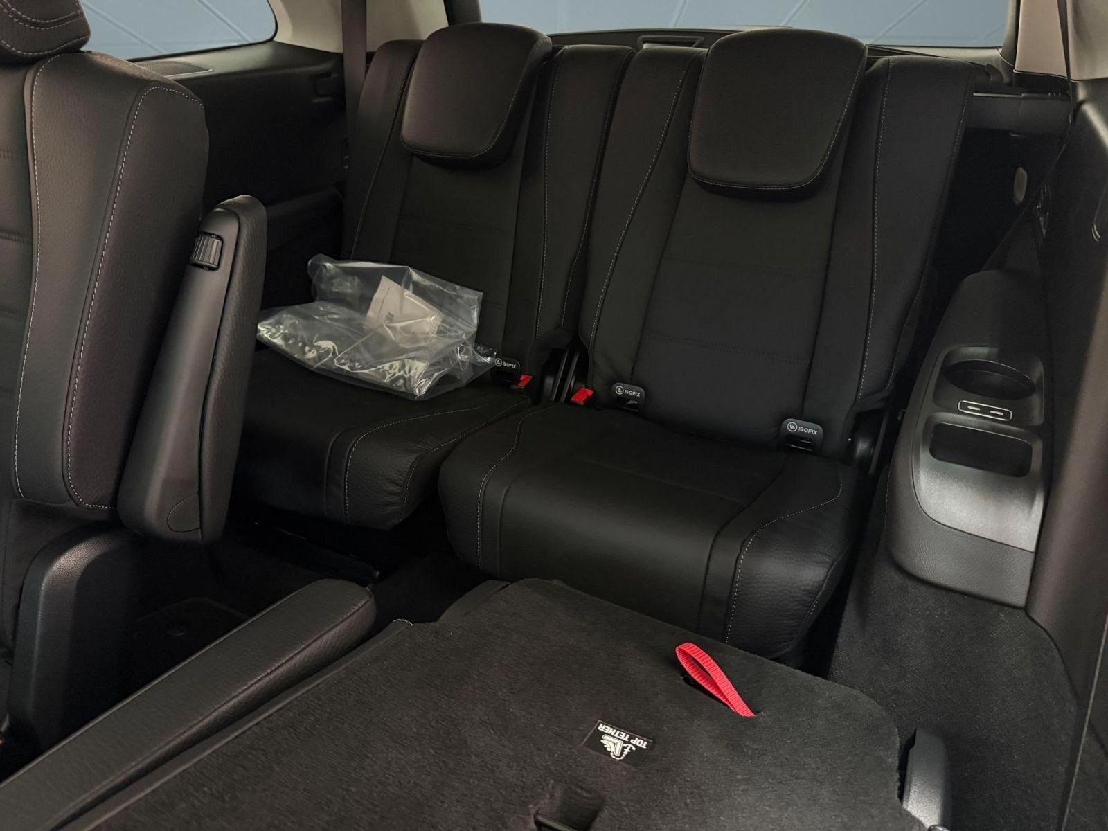 New 2026 Mercedes-Benz GLS 450 4MATIC image 29