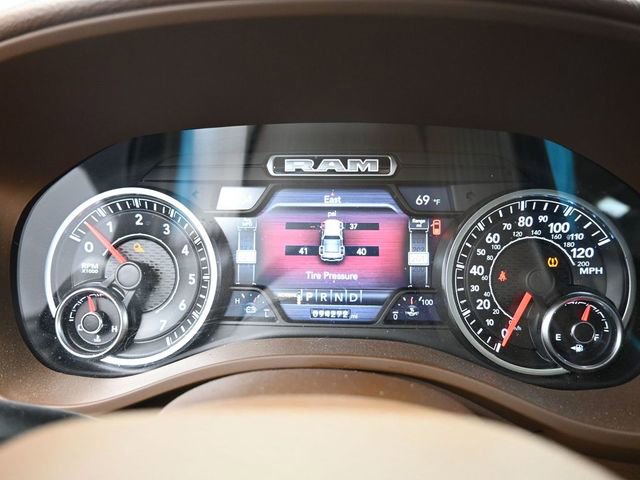 Used 2019 RAM 1500 Laramie image 20