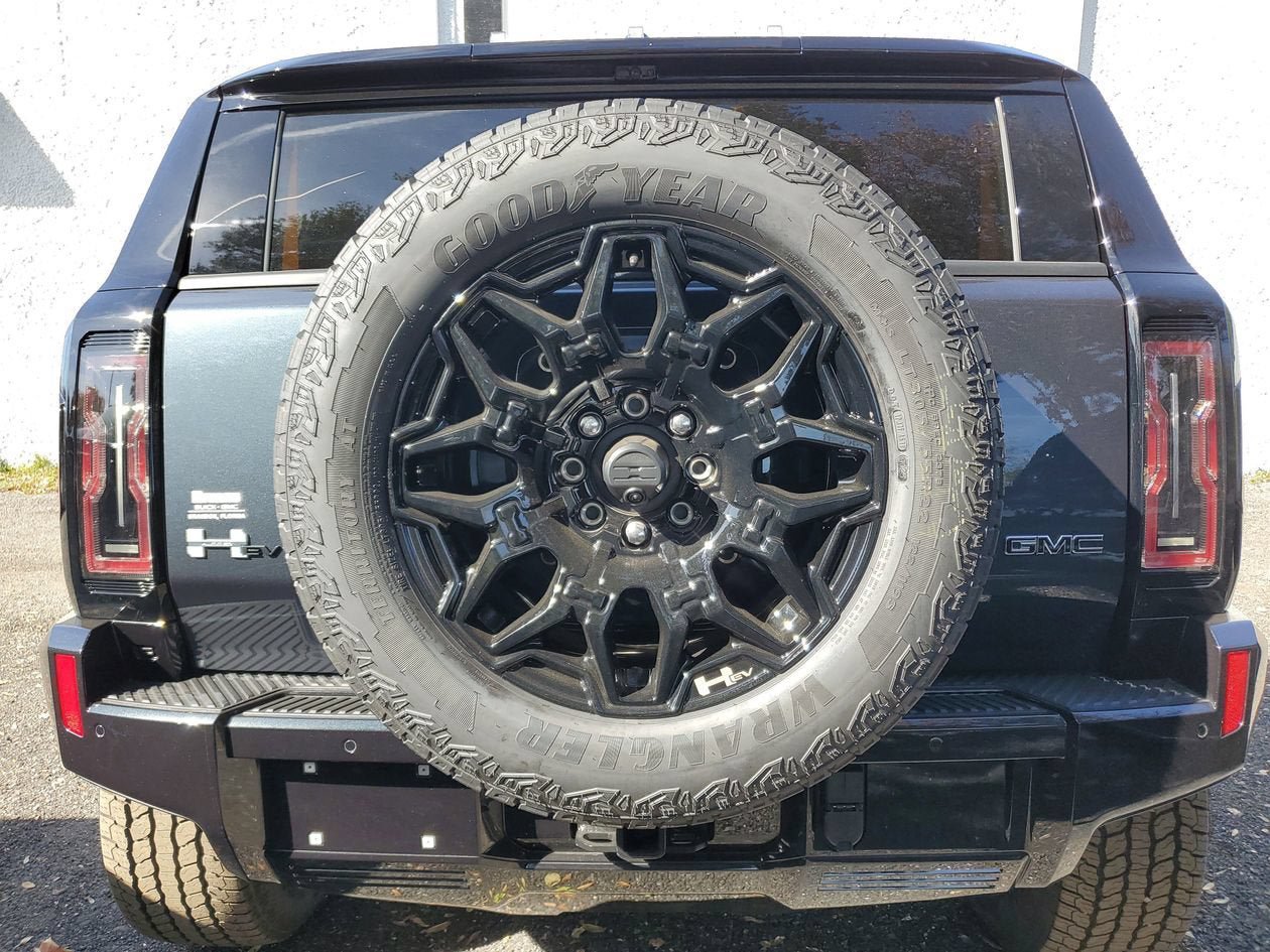 New 2026 GMC Hummer EV SUV AWD/4WD image 10