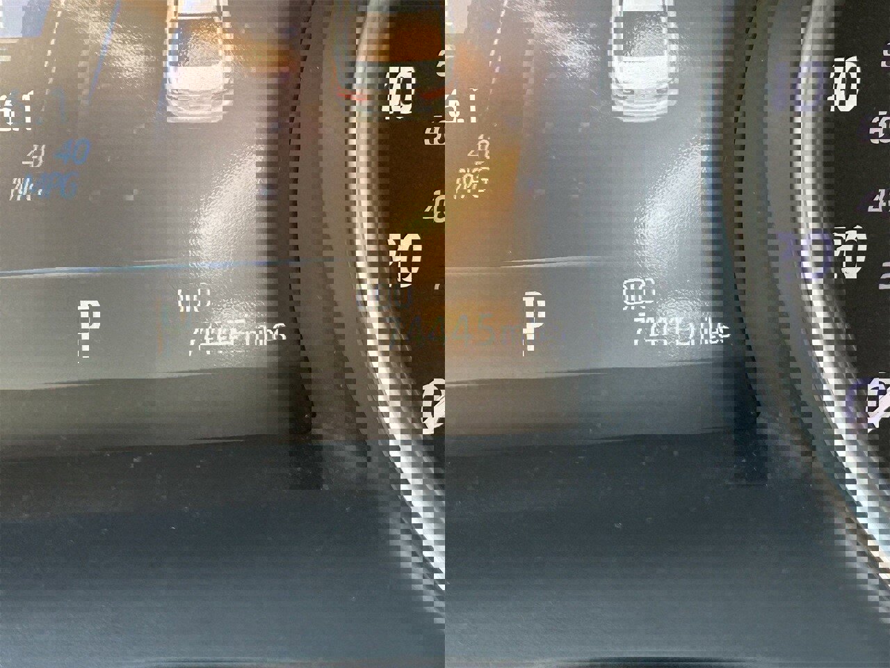 Used 2018 Toyota Camry XLE image 12