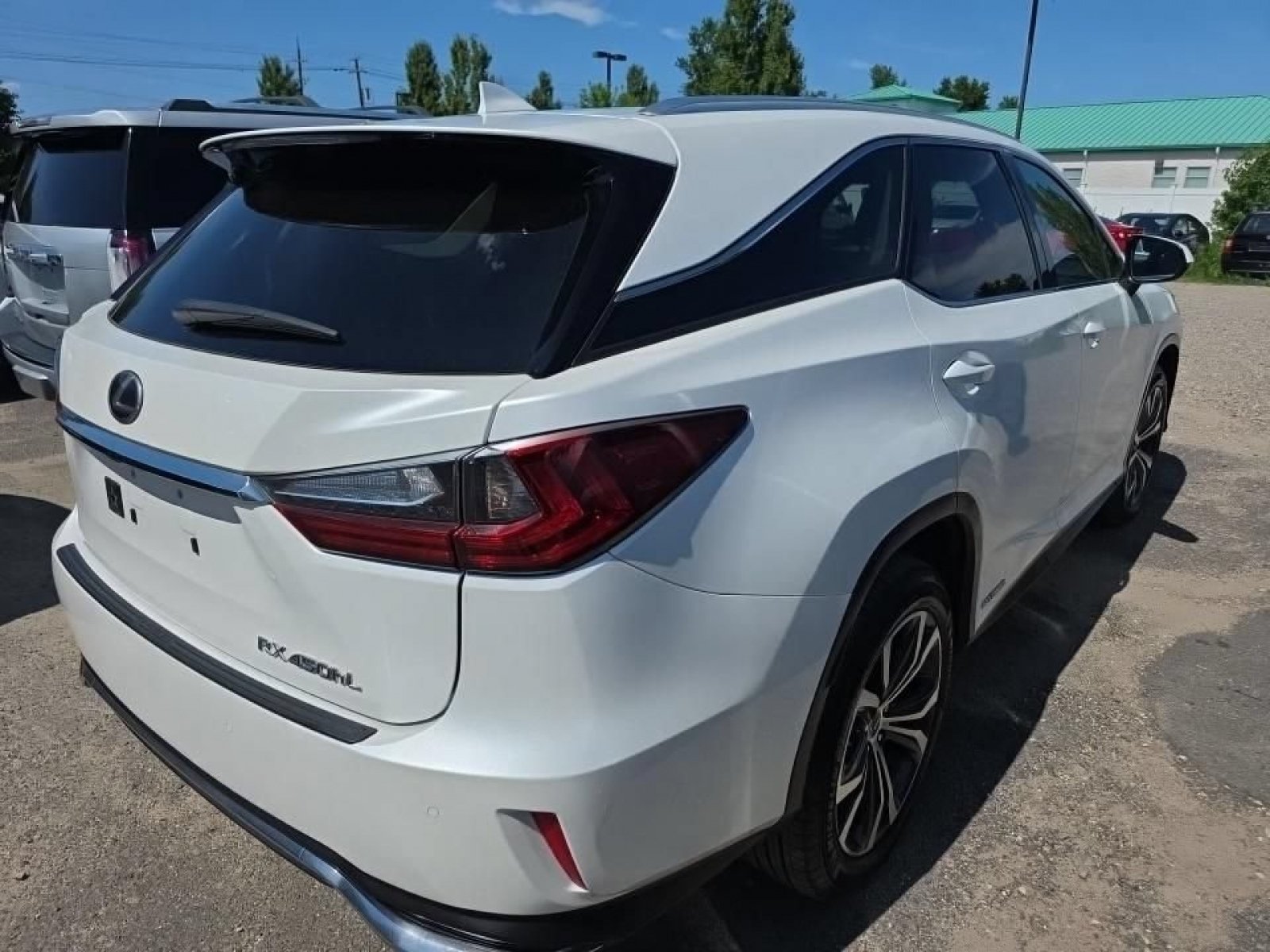 Used 2019 Lexus RX 450hL Premium w/ Premium Package AWD/4WD image 4