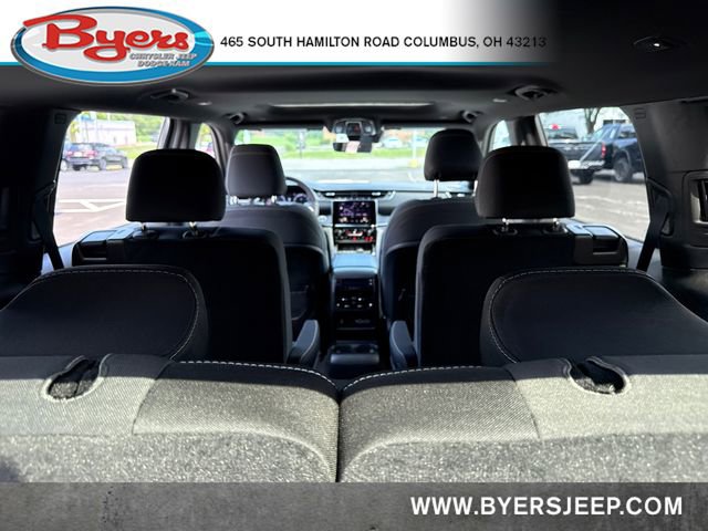 New 2025 Jeep Grand Cherokee L Laredo w/ Luxury Tech Group I image 32