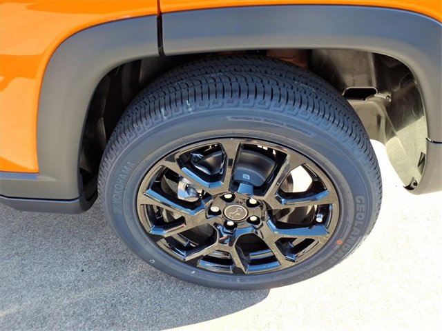 New 2026 Jeep Compass Latitude image 16