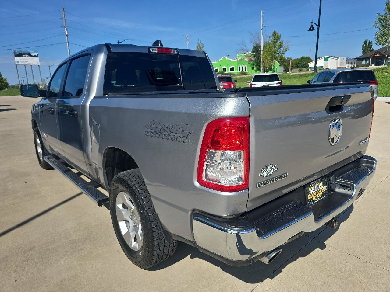 Used 2023 RAM 1500 Big Horn AWD/4WD image 3