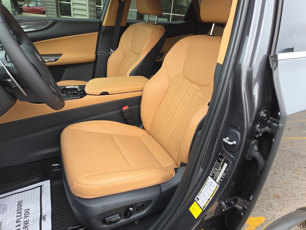 Used 2025 Lexus NX 350 AWD w/ Accessory Package (2T) image 22