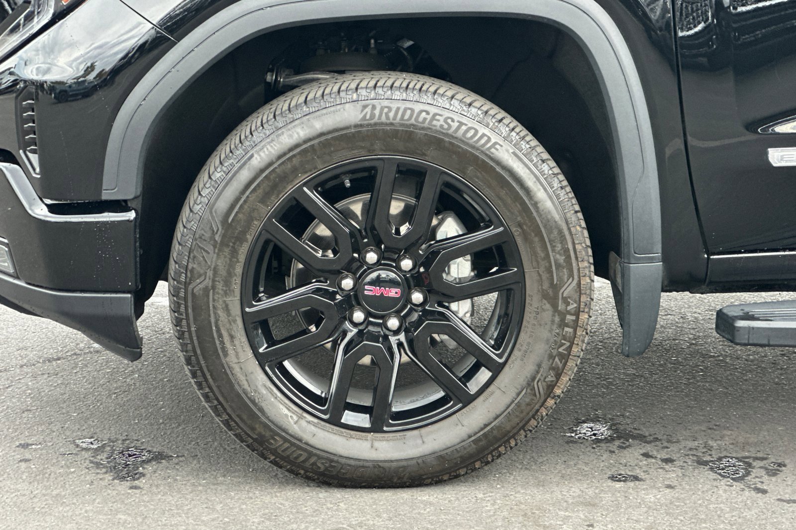 Used 2024 GMC Sierra 1500 Elevation w/ LPO, Elevation Black Package image 43