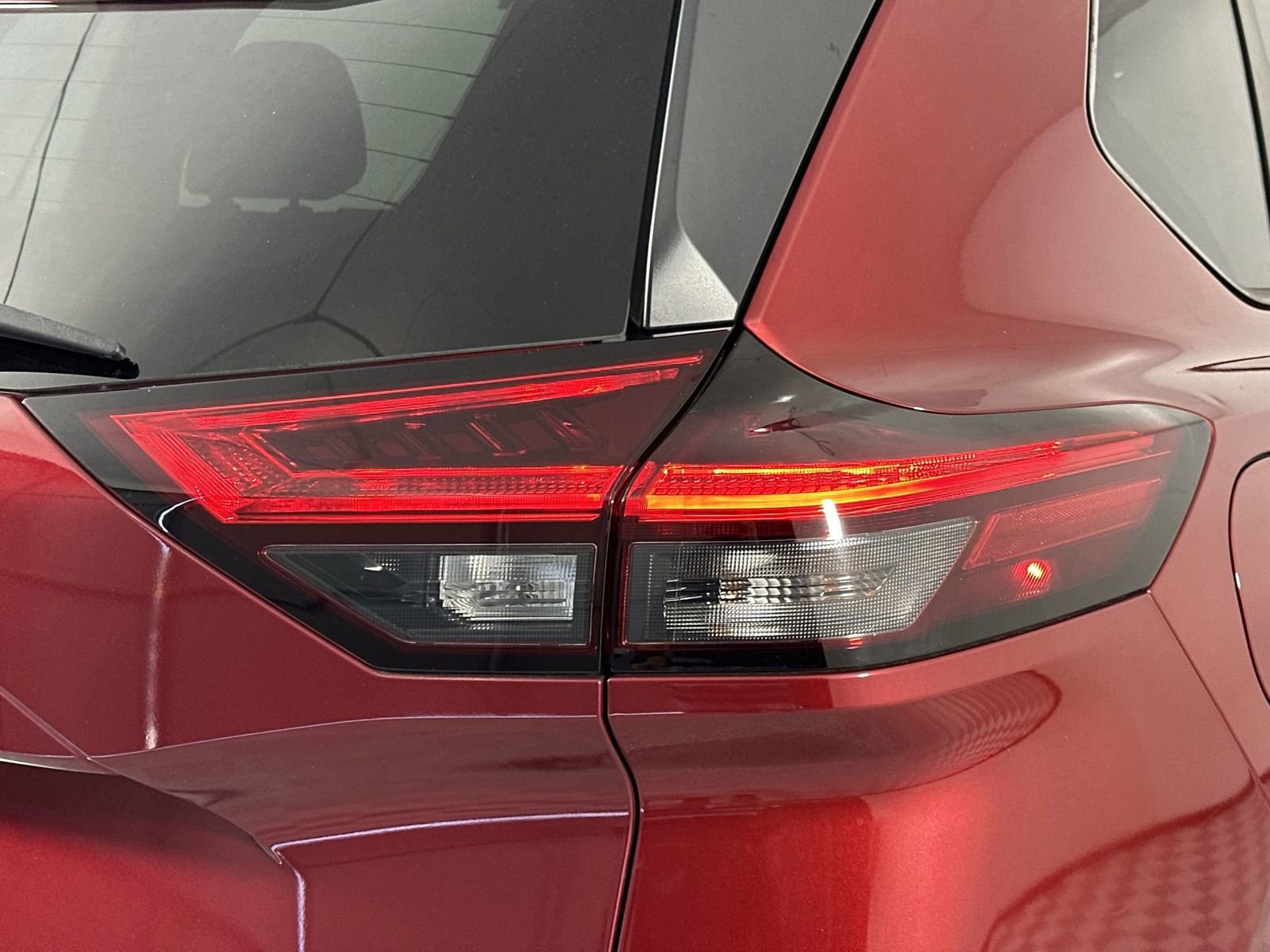 Certified 2022 Nissan Rogue SV w/ SV Premium Package FWD image 26