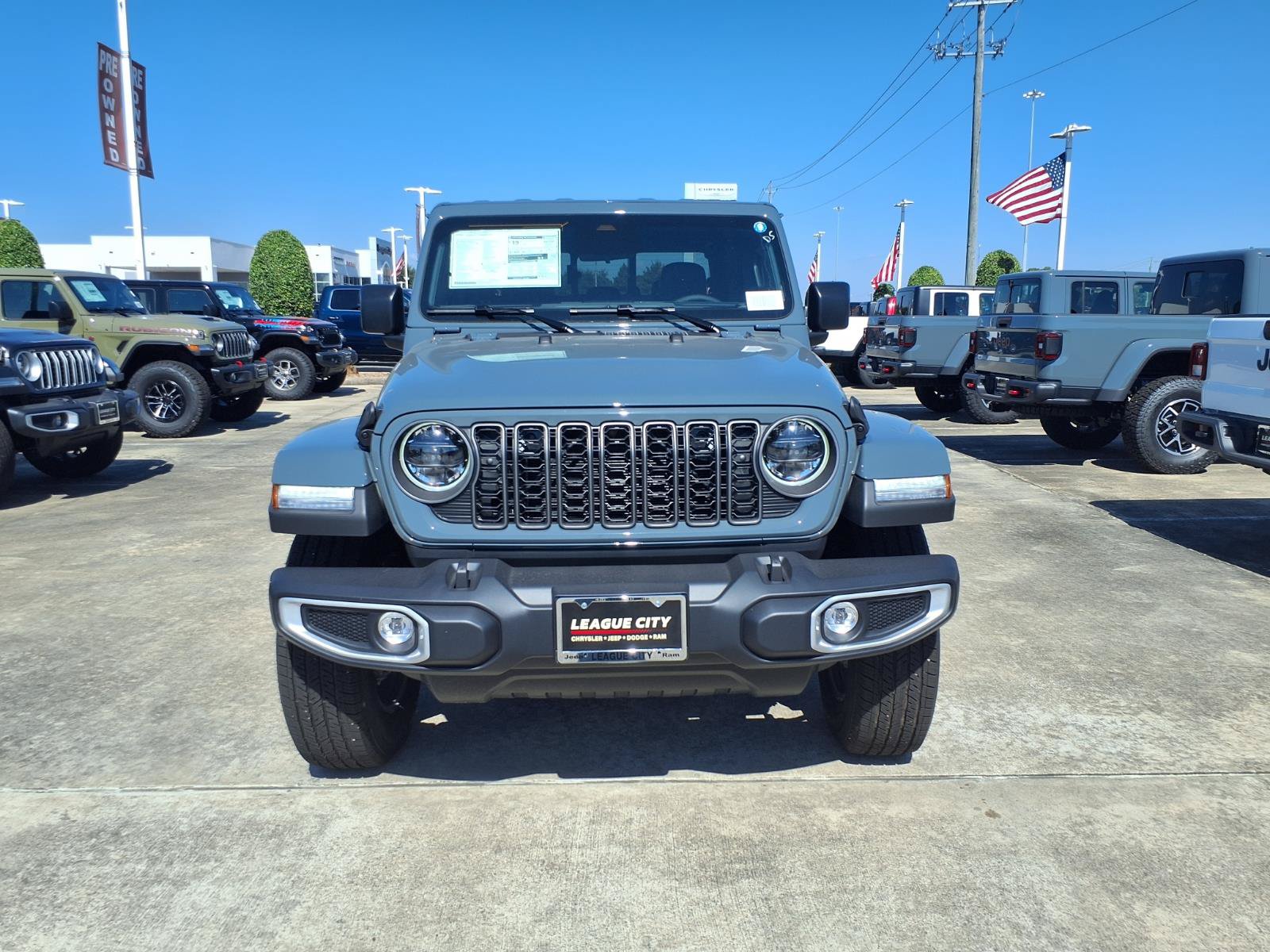 New 2026 Jeep Gladiator Sport AWD/4WD image 5