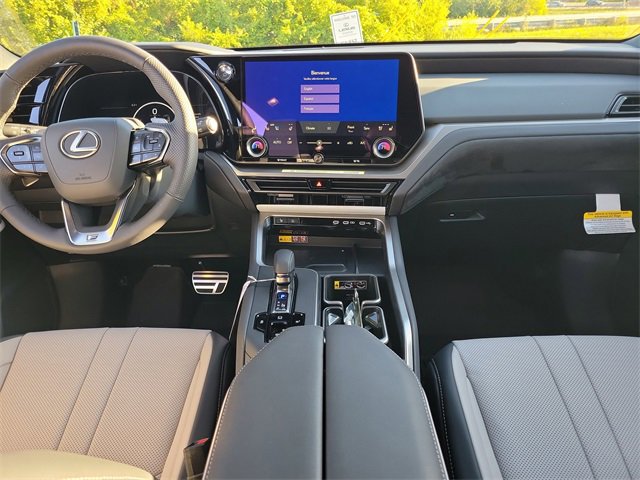 New 2026 Lexus TX 500h AWD image 9