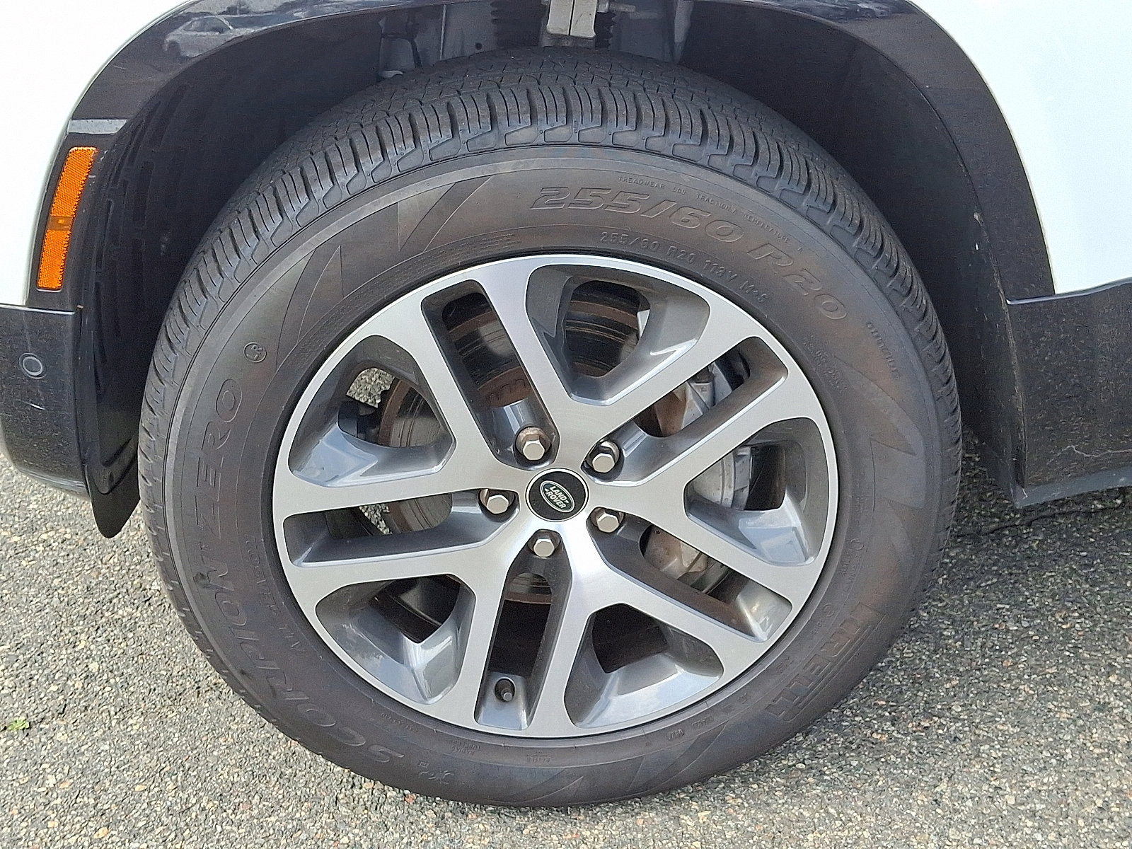 Used 2022 Land Rover Defender 110 X-Dynamic HSE image 8