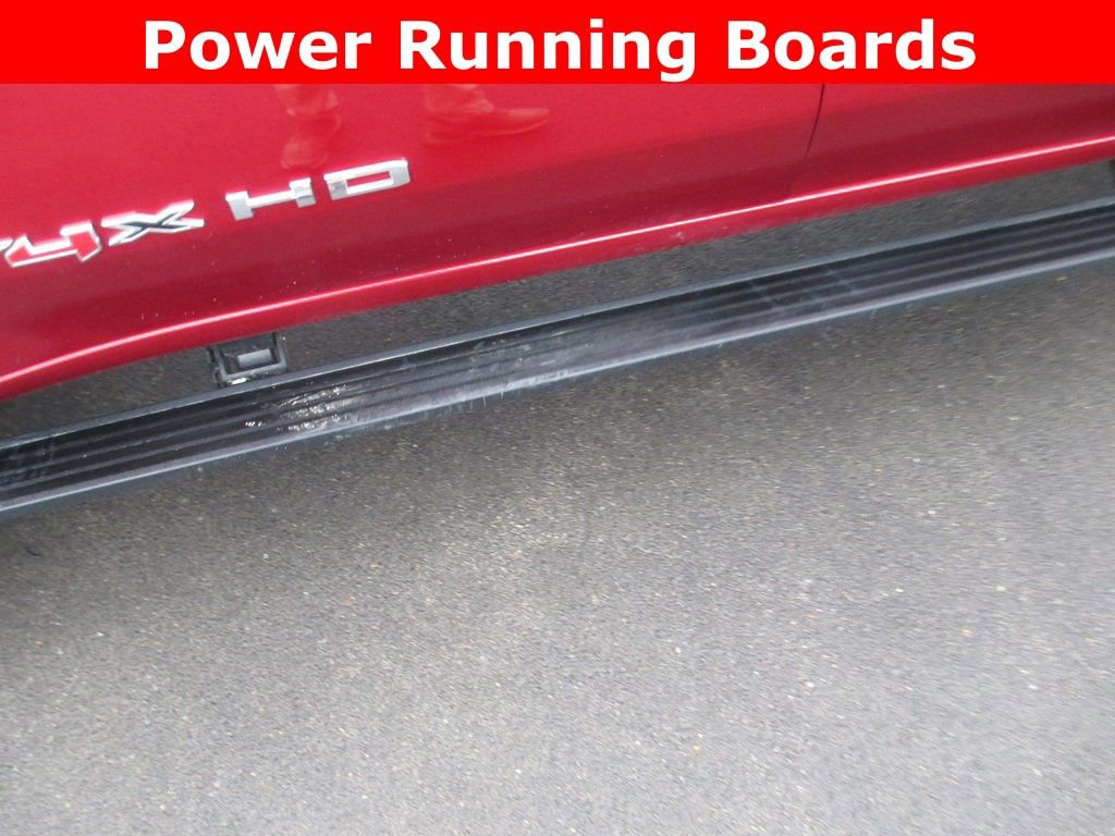 Used 2025 GMC Sierra 2500 AT4X image 15