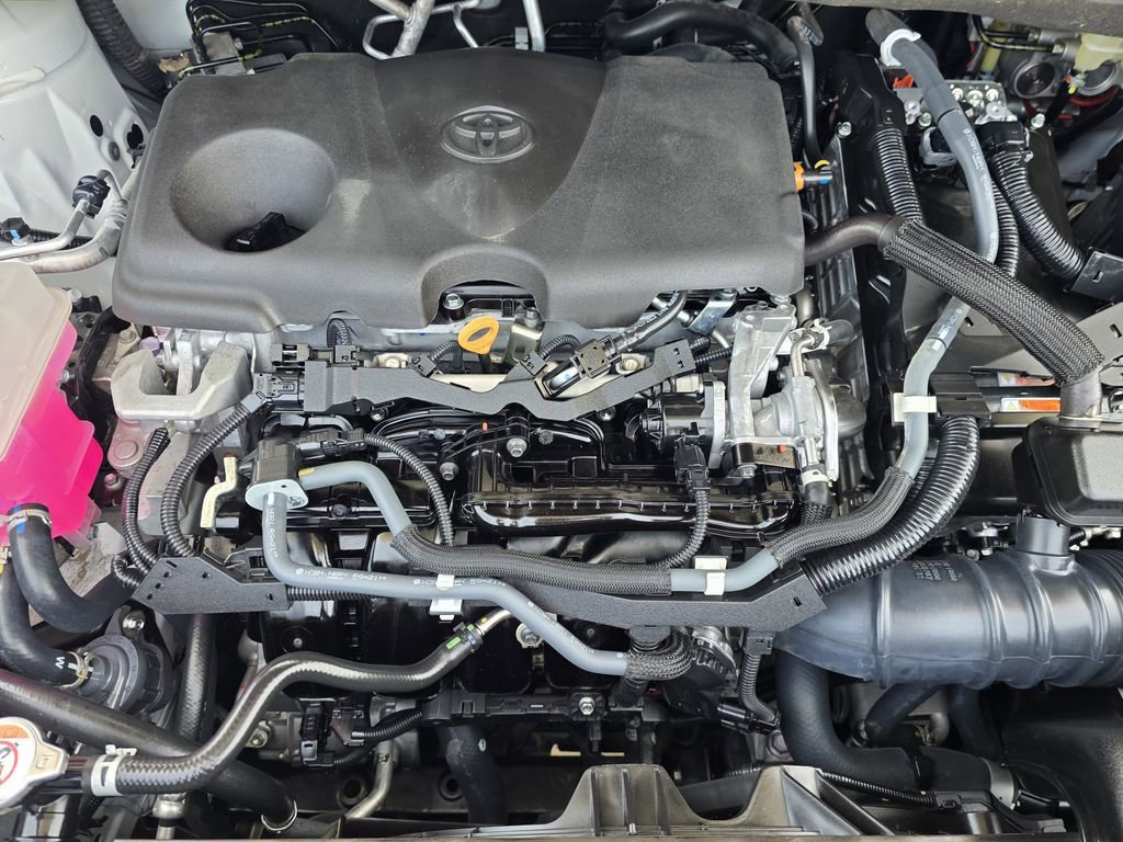 Used 2021 Toyota Sienna LE image 21