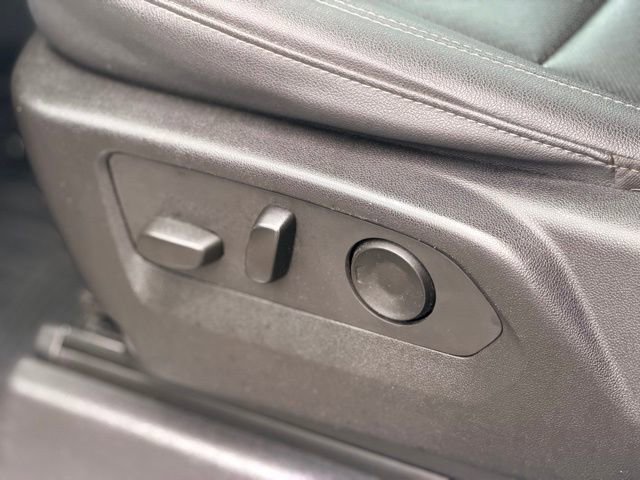 Used 2023 Chevrolet Silverado 1500 LTZ image 8