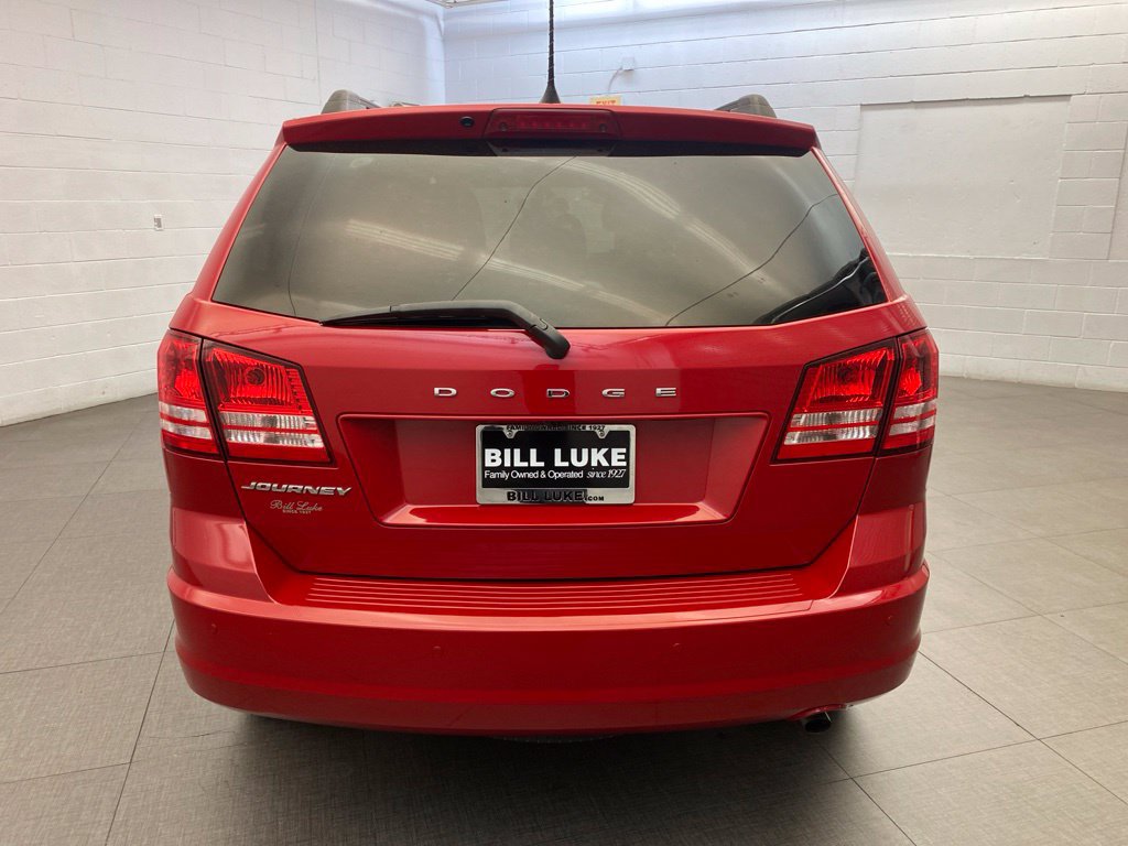 Used 2020 Dodge Journey SE w/ SE Popular Equipment Group FWD image 8