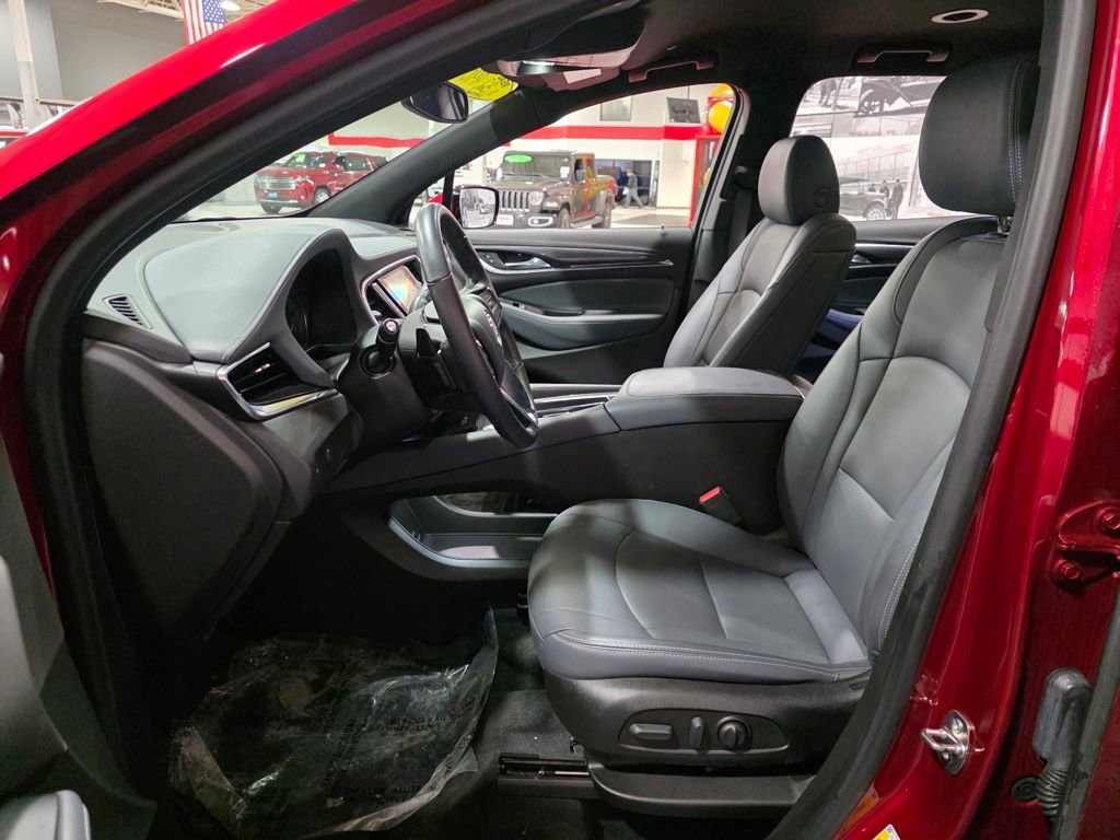 Certified 2023 Buick Enclave Essence image 16