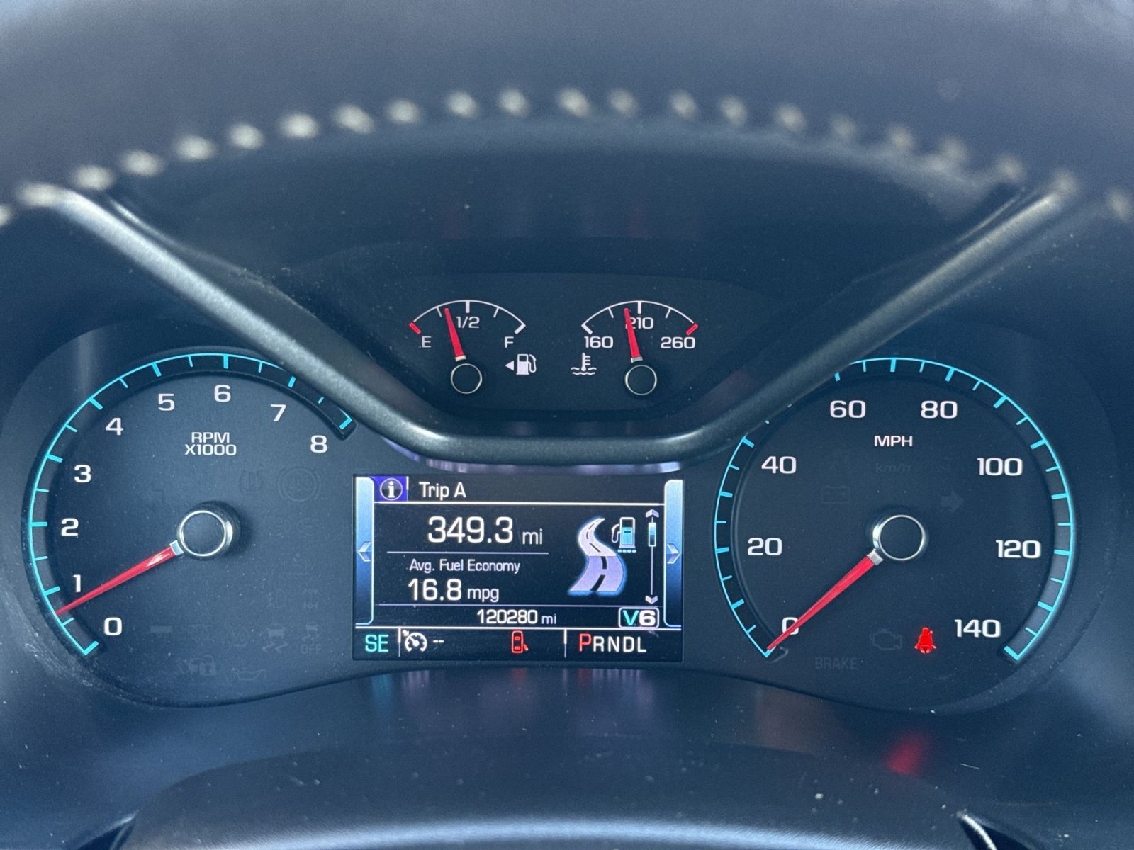 Used 2018 Chevrolet Colorado LT w/ LT Convenience Package RWD image 18