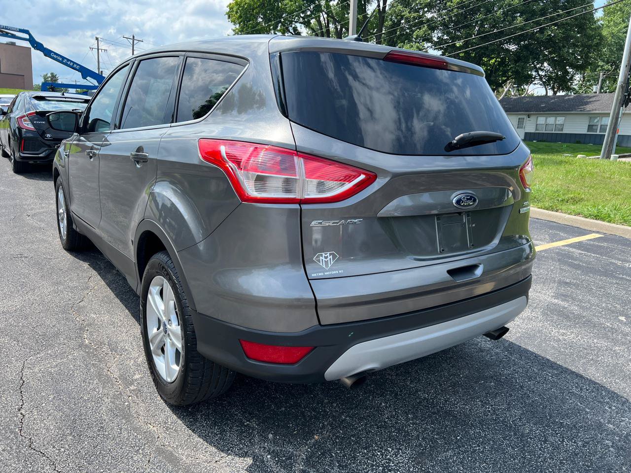 Used 2014 Ford Escape SE FWD image 3